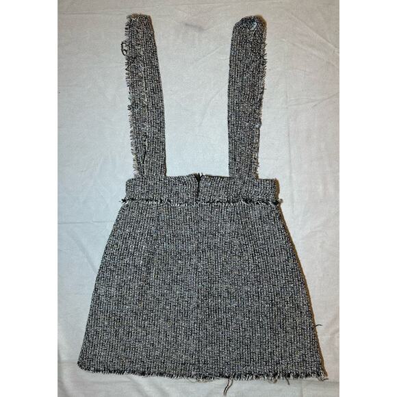 Jiffunny & Do. Woman's Straps Skirt Gray Frayed Tweed Size Small - Picture 2 of 6